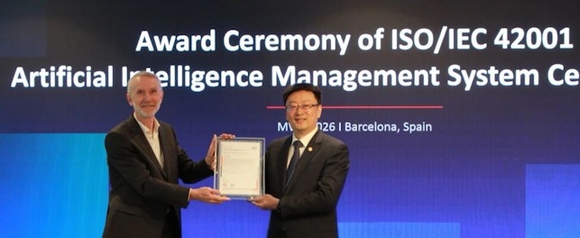 SGS授予华为ISO/IEC 42001人工智能管理体系认证证书