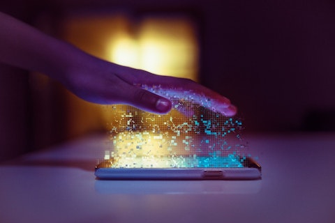 Screen Device Dissolving