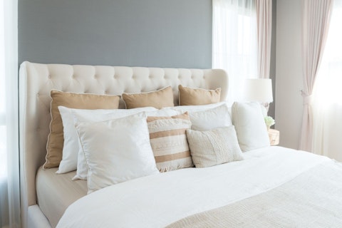 Cosy Hotel Room