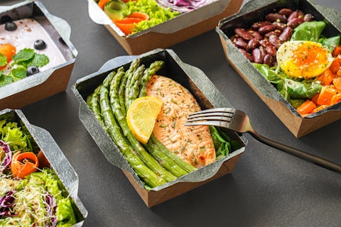 Lunch Menu in Foil and Paper Boxes for Take Away