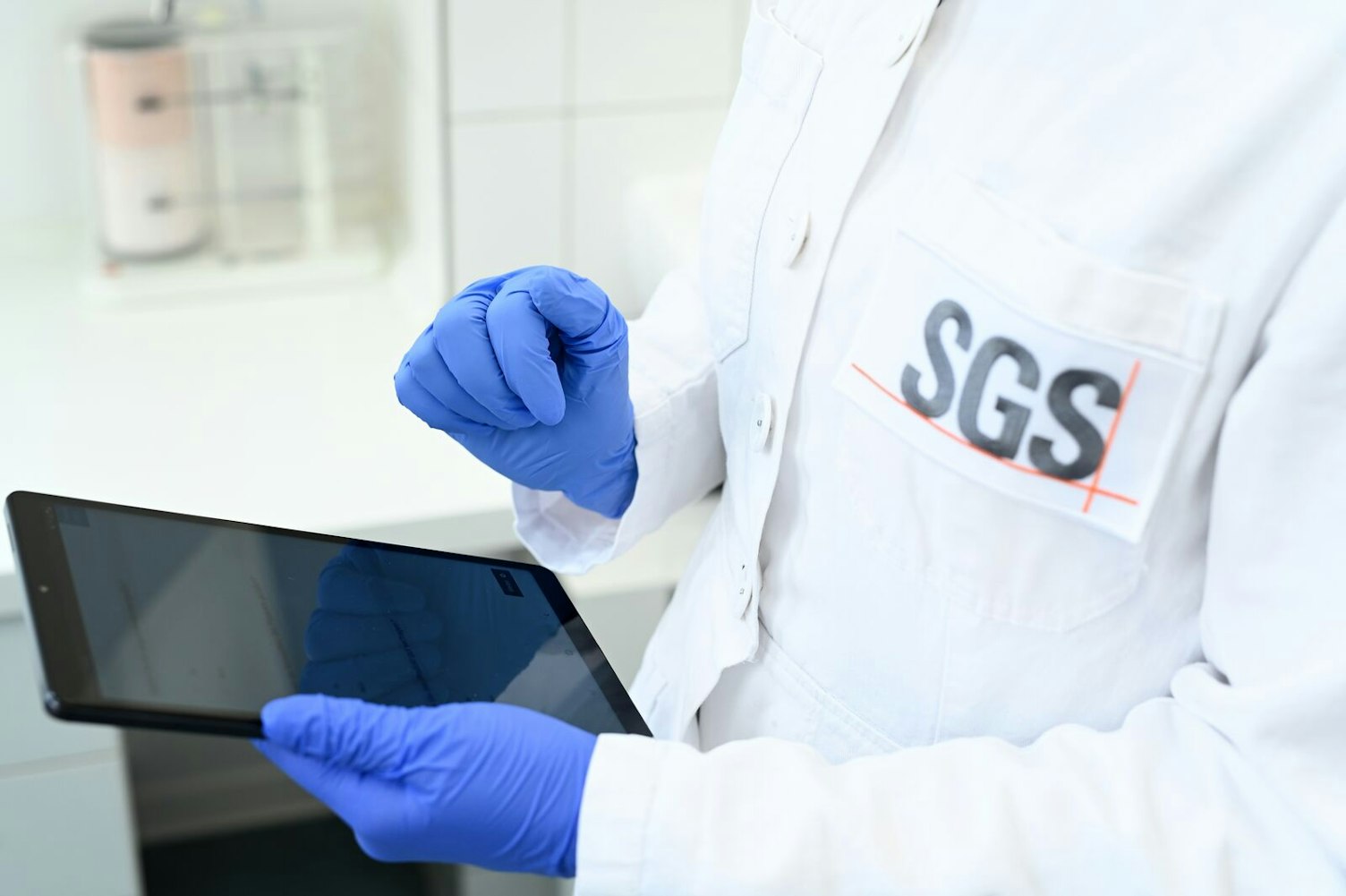 SGS Institut Fresenius化妆品分析实验室，德国汉堡