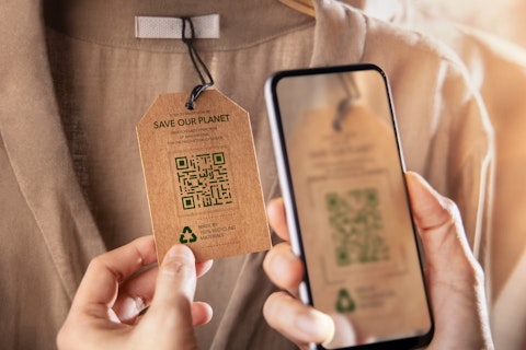 Smartphone Scanning ShiLabel for Recycling Information