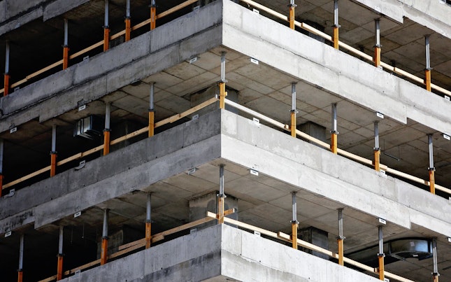 Building Crane