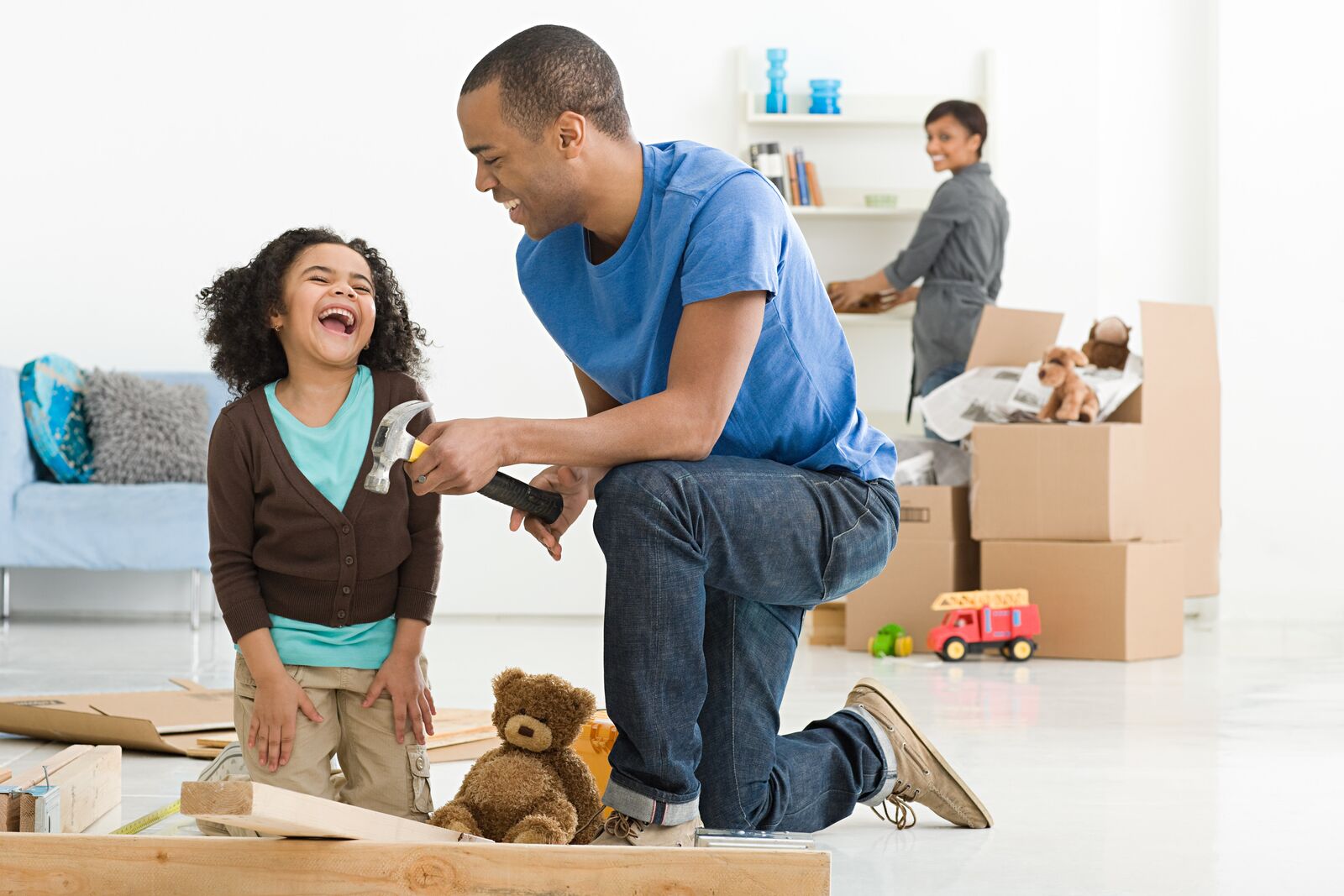 一对幸福的年轻人