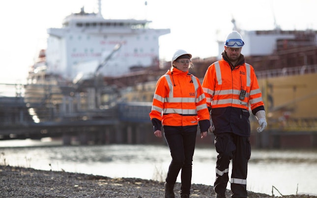 Lady wearing down jacket